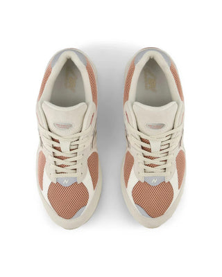 New Balance 2002R Shoes - Grey Brown