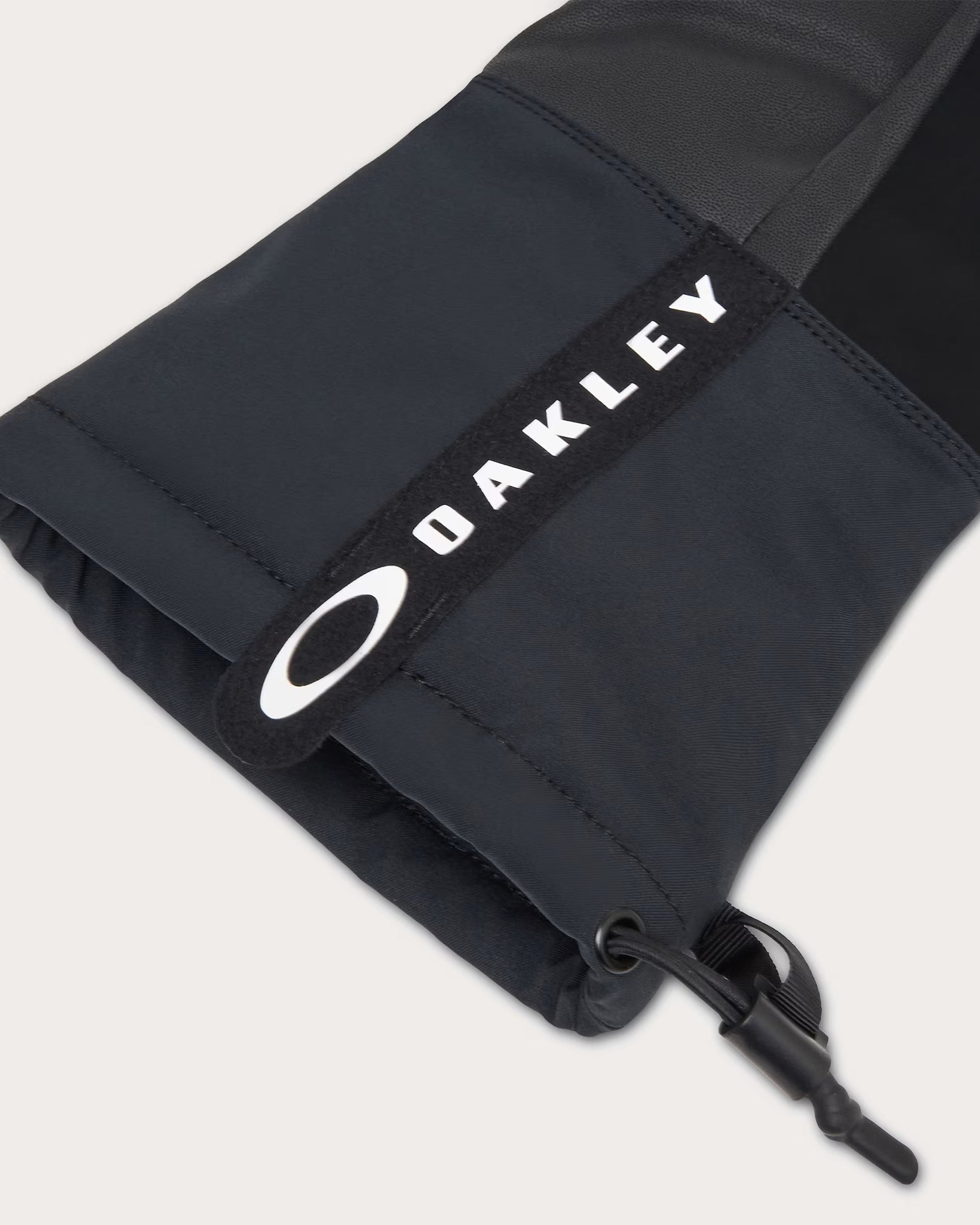 Powder Ridge Mittens - Blackout