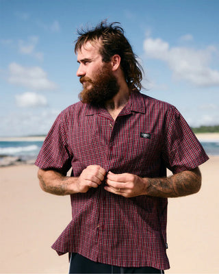 Quiksilver Liquid Metal Short Sleeve Shirt - Biking Red