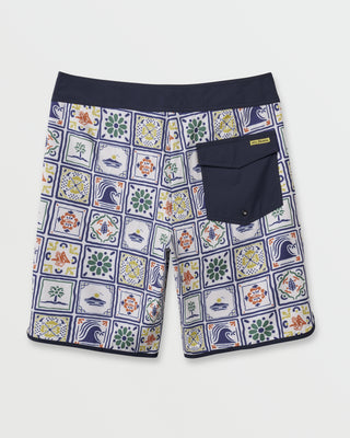 Quiksilver x Pacifico Scallop 19" Boardshorts - White