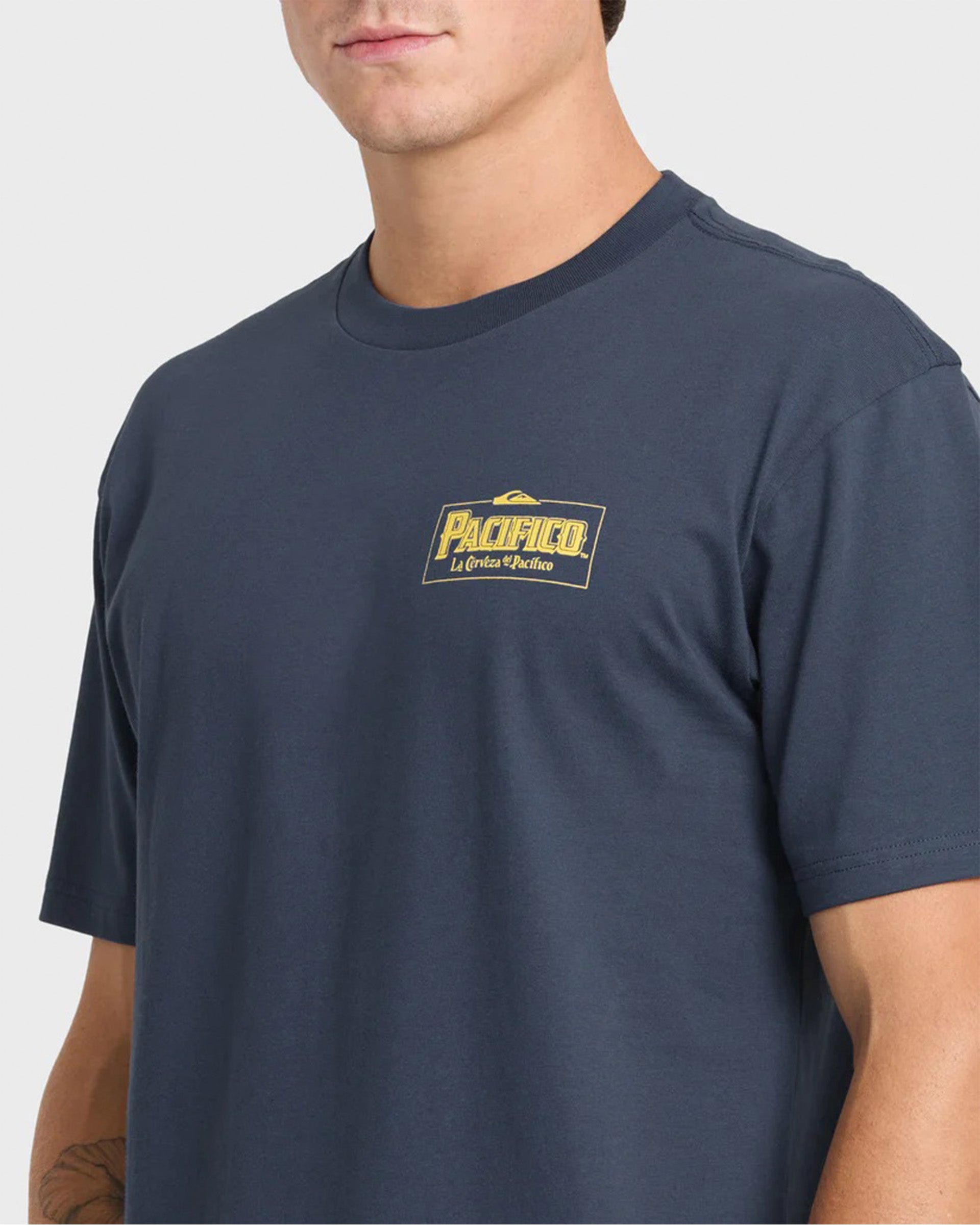 Quiksilver Pacifico Sayulita Cruising Short Sleeve T-Shirt - Navy