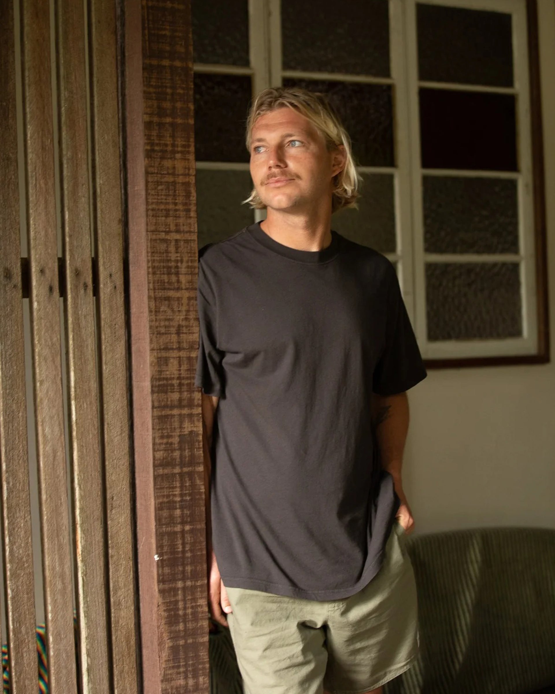 Rhythm Classic Vintage Short Sleeve T-Shirt - Vintage Black