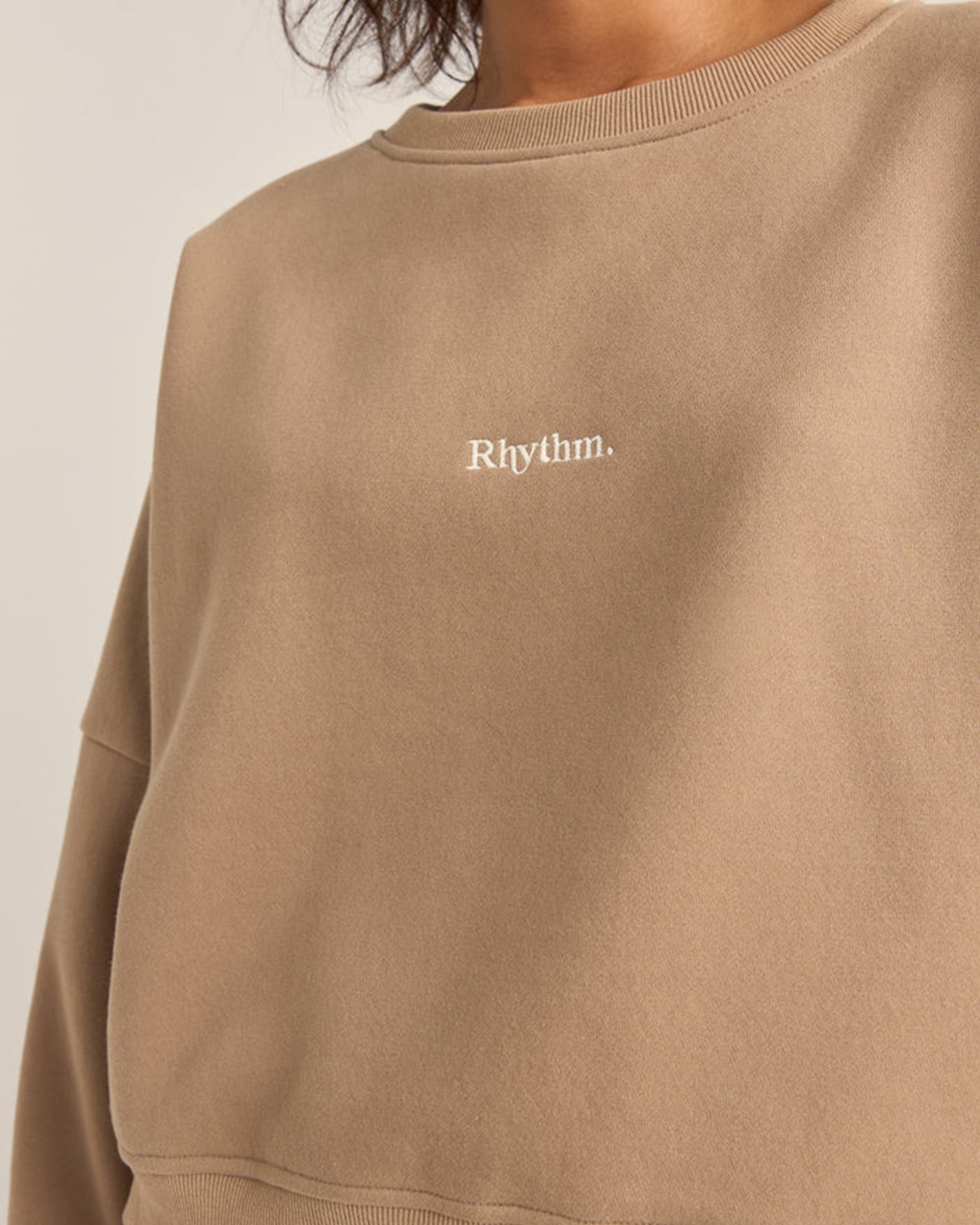 Rhythm Women's Logo Crew Neck Fleece - Taupe