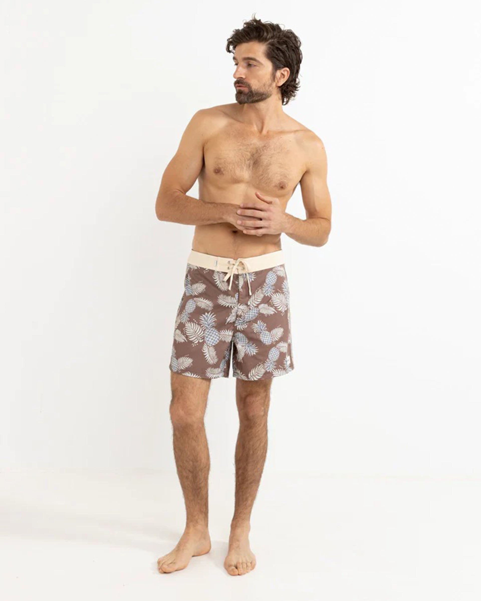 Rhythm Pineapple Heritage Trunk - Tobacco