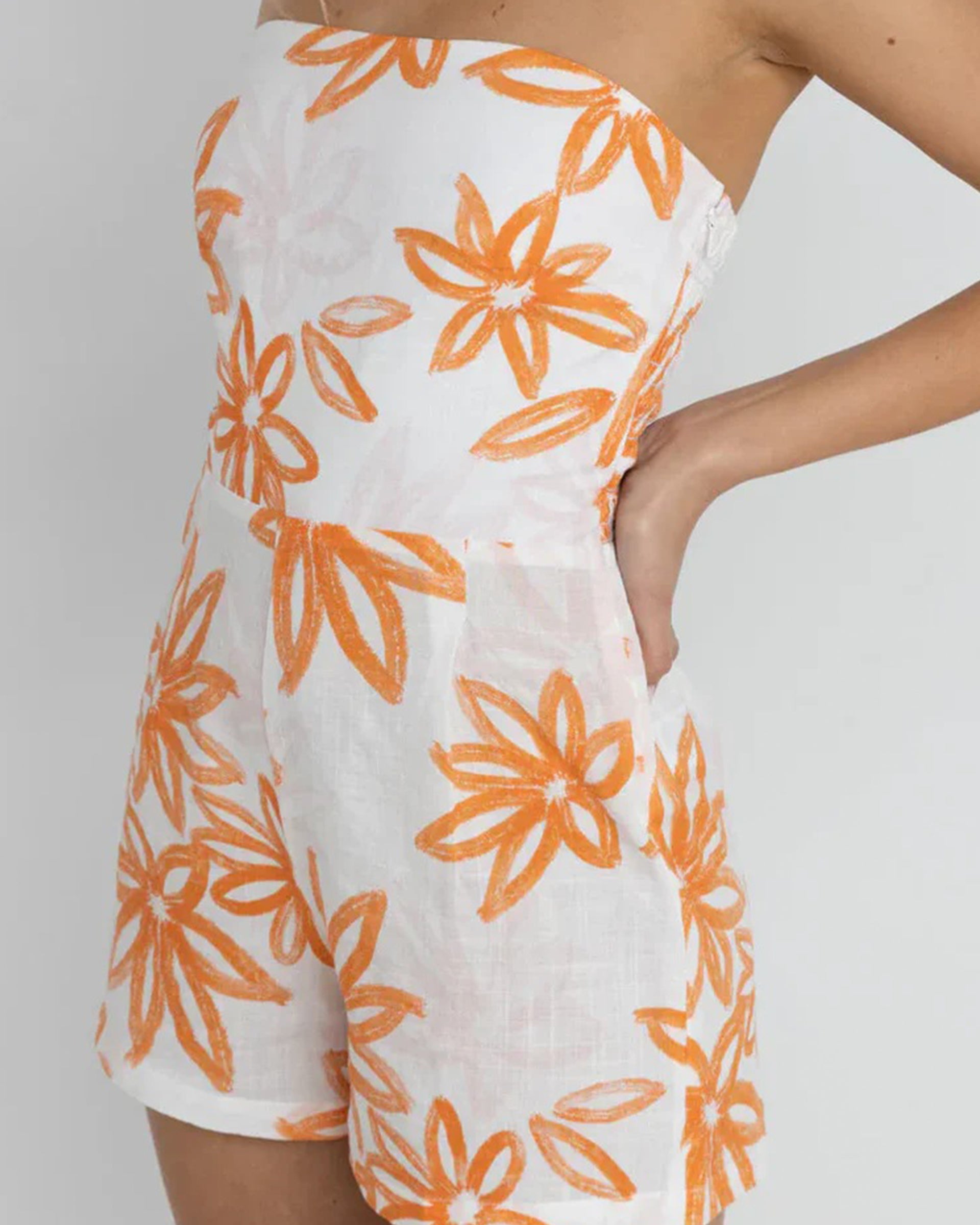 Sanctuary Floral Strapless Romper - White – Jack's Surfboards