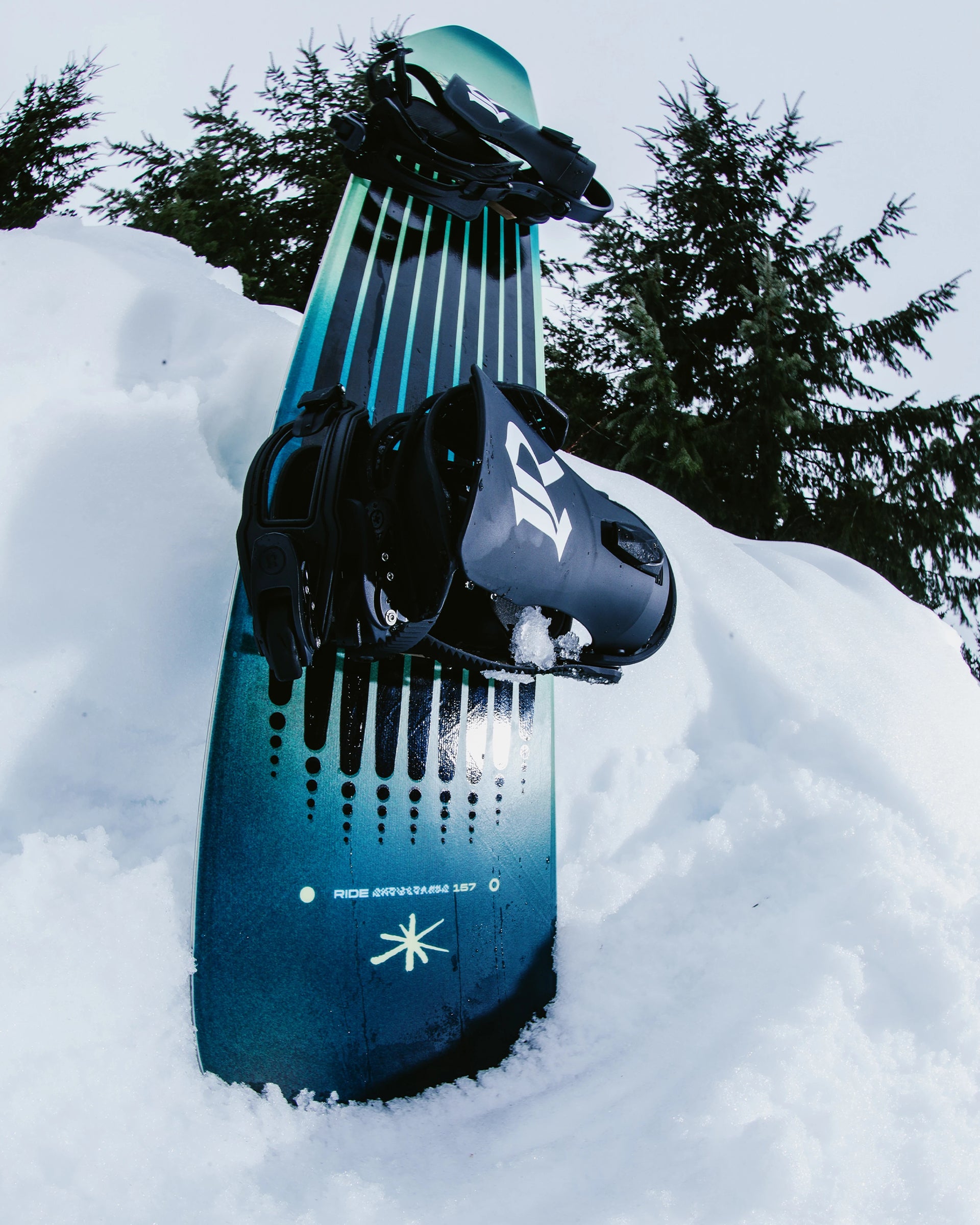 Ride Moderator Snowboard '26