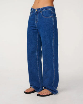 Rip Curl Women's Aggie Relaxed Jeans - Mid Blue