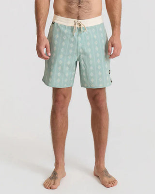 Roark Chiller Scallop 17" Boardshorts - Hazy Blue