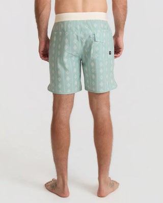 Roark Chiller Scallop 17" Boardshorts - Hazy Blue