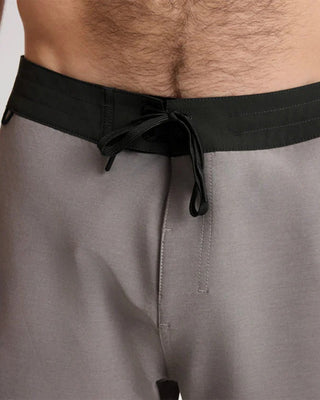 Roark Chiller Scallop 17" Boardshorts - Shark