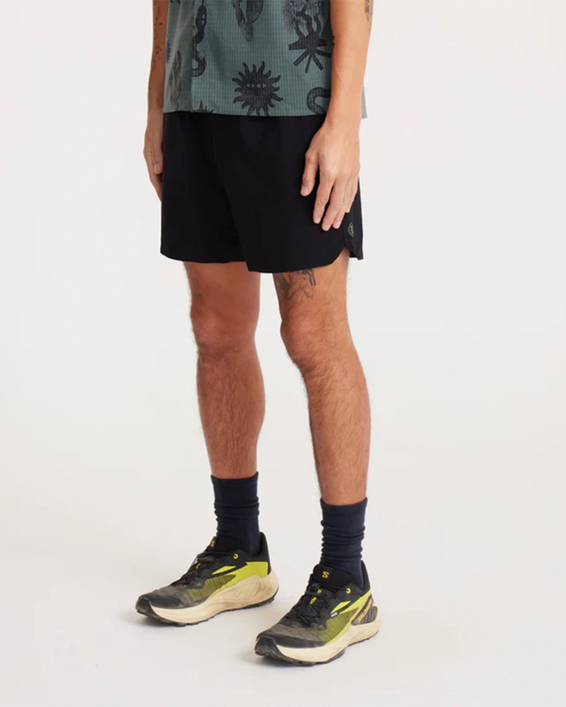 Roark Serrano 7" Shorts