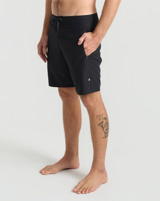 Roark Venture Hybrid 18.5 Trunk - Black