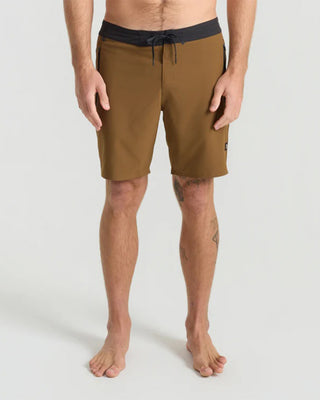 Roark Venture Hybrid 18.5 Trunk - Otter