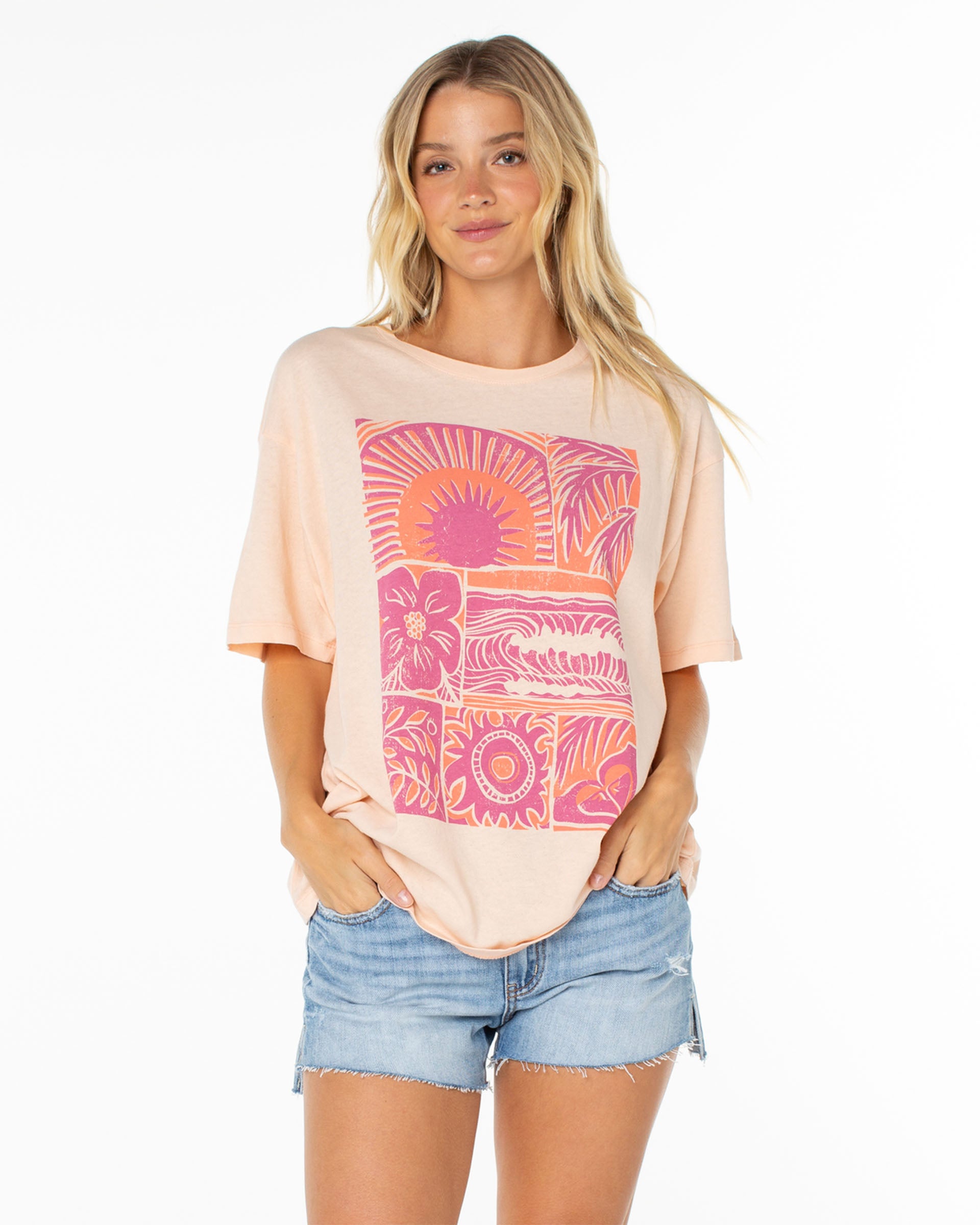 Roxy Women's Beach Things Boyfriend T-Shirt - Tropical Peach