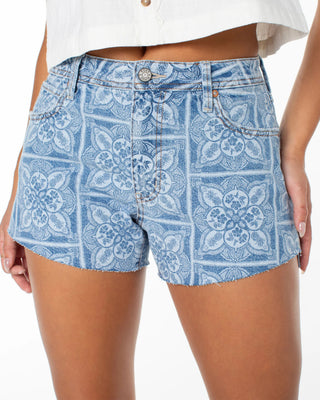 Roxy Women's Golden Waves Shorts - Bromelia Denim Discharge