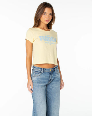 Roxy Women's Wave Riders Club Cropped Baby Tee - Golden Haze Wave Riders Club