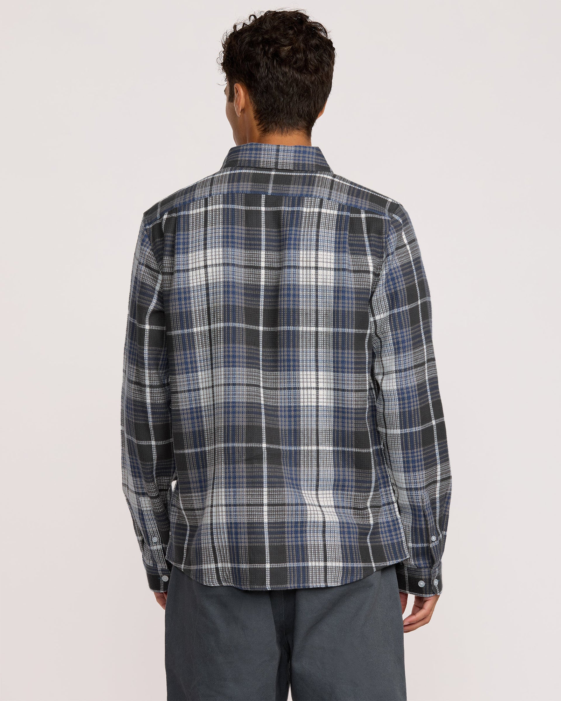 RVCA Dayshift Flannel Long Sleeve Shirt - Black Plaid