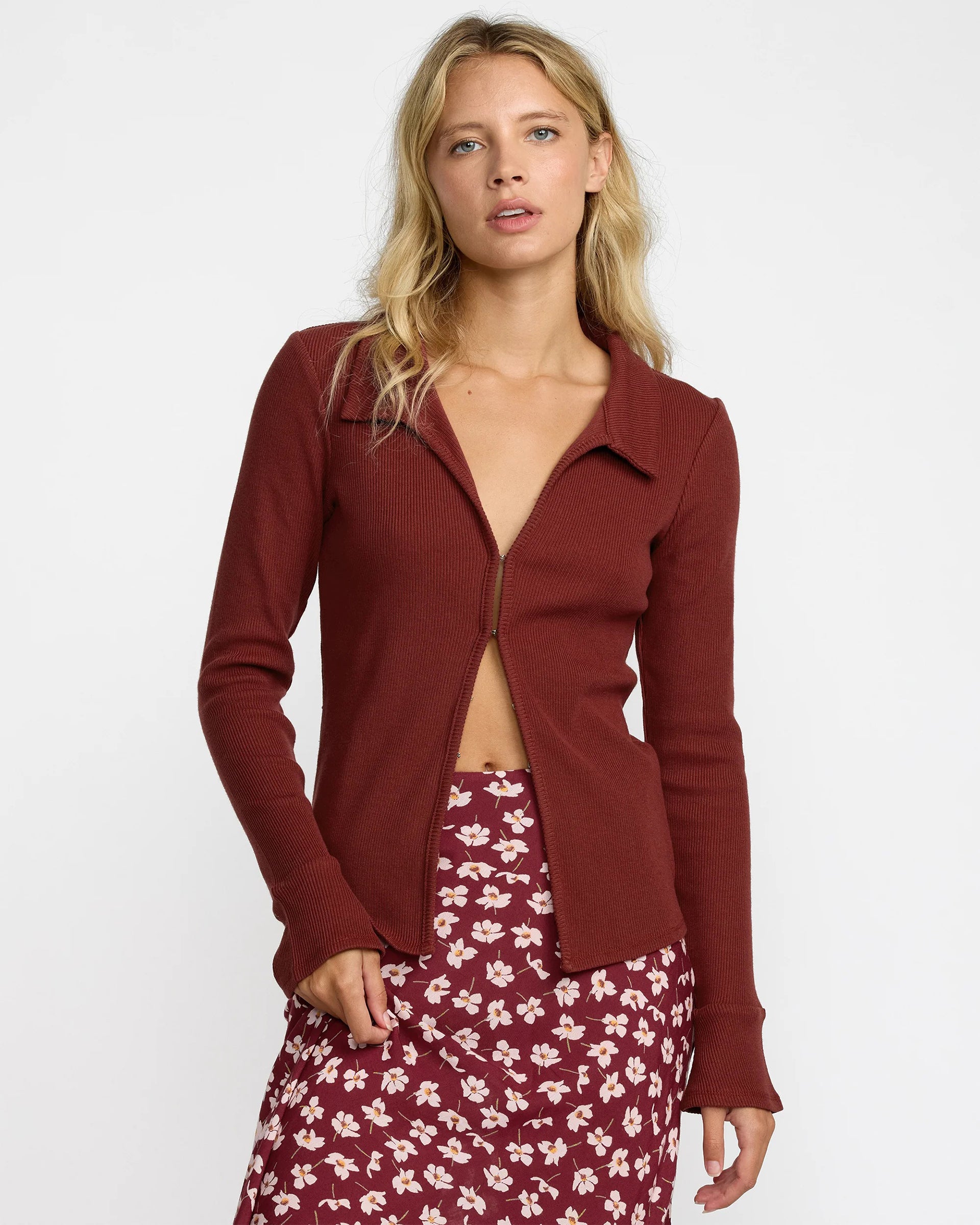 RVCA Women's Devine Knit - Cranberry