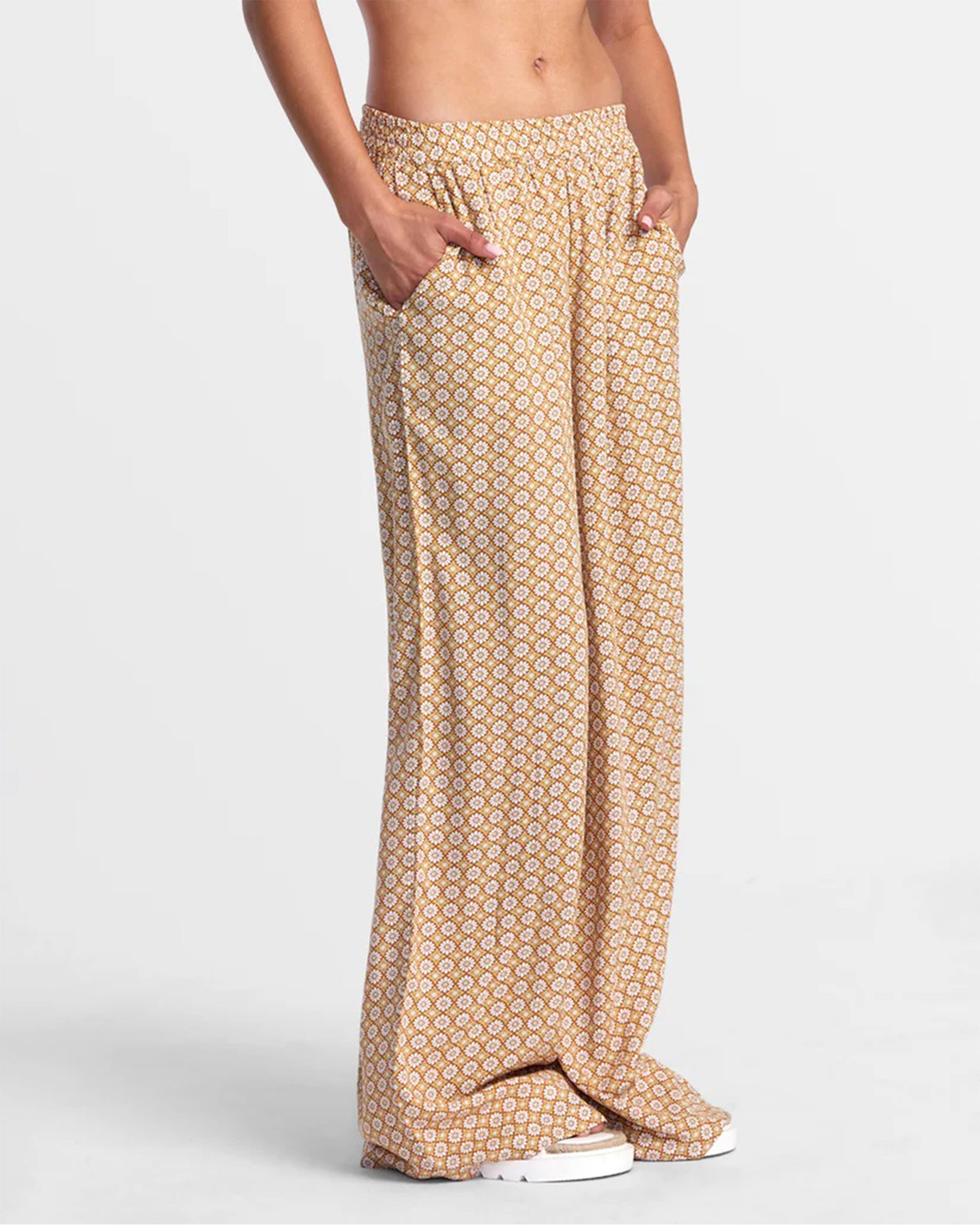 RVCA Women's New Yume Wide Beach Pant