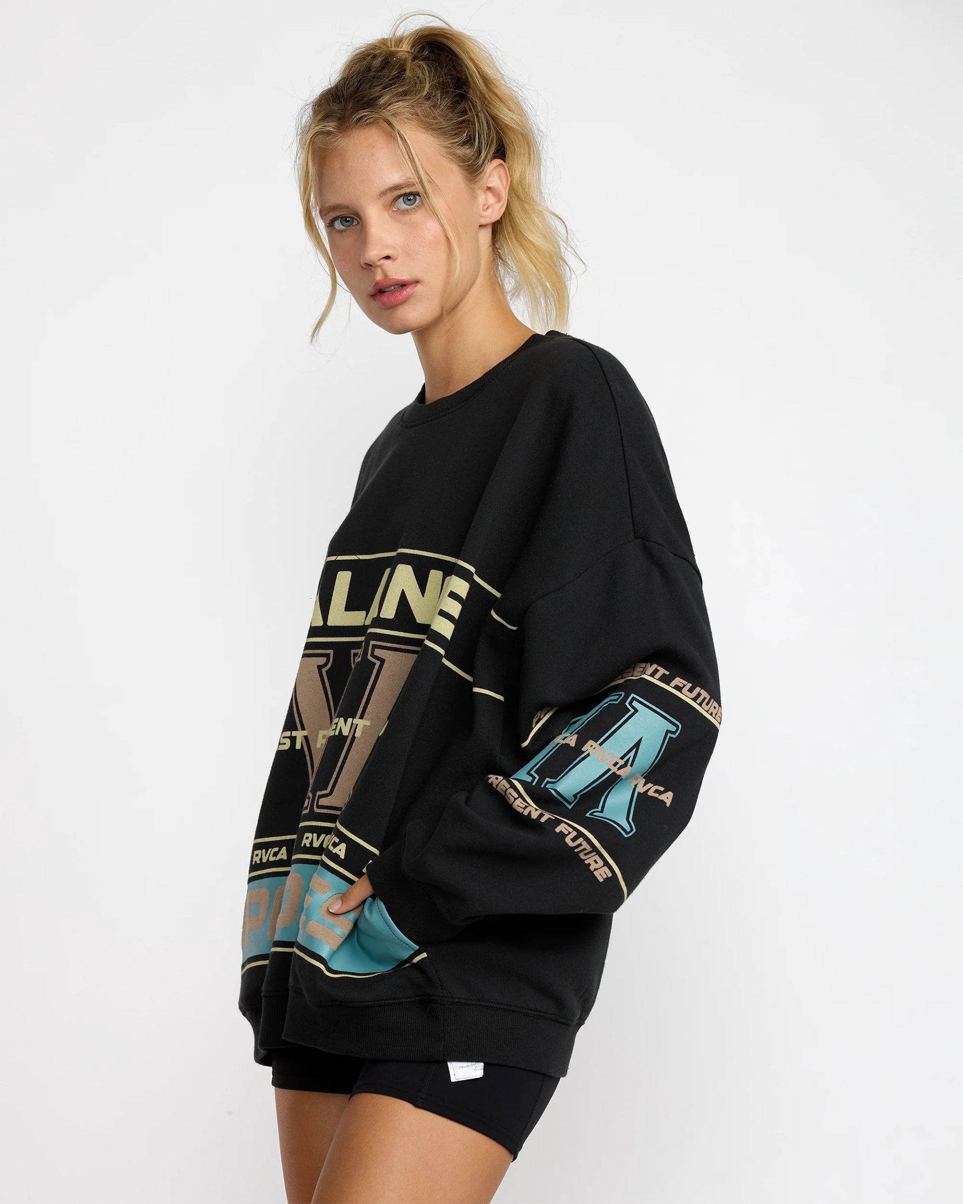 RVCA Women's Puck It Pullover Sweater - Black