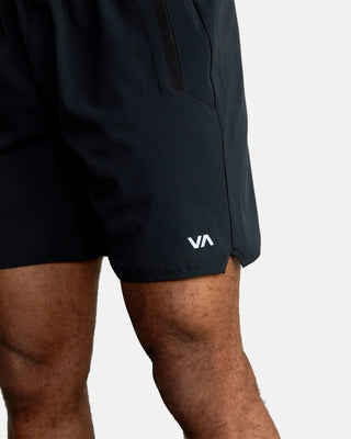RVCA Yogger Stretch 17" Short - Black