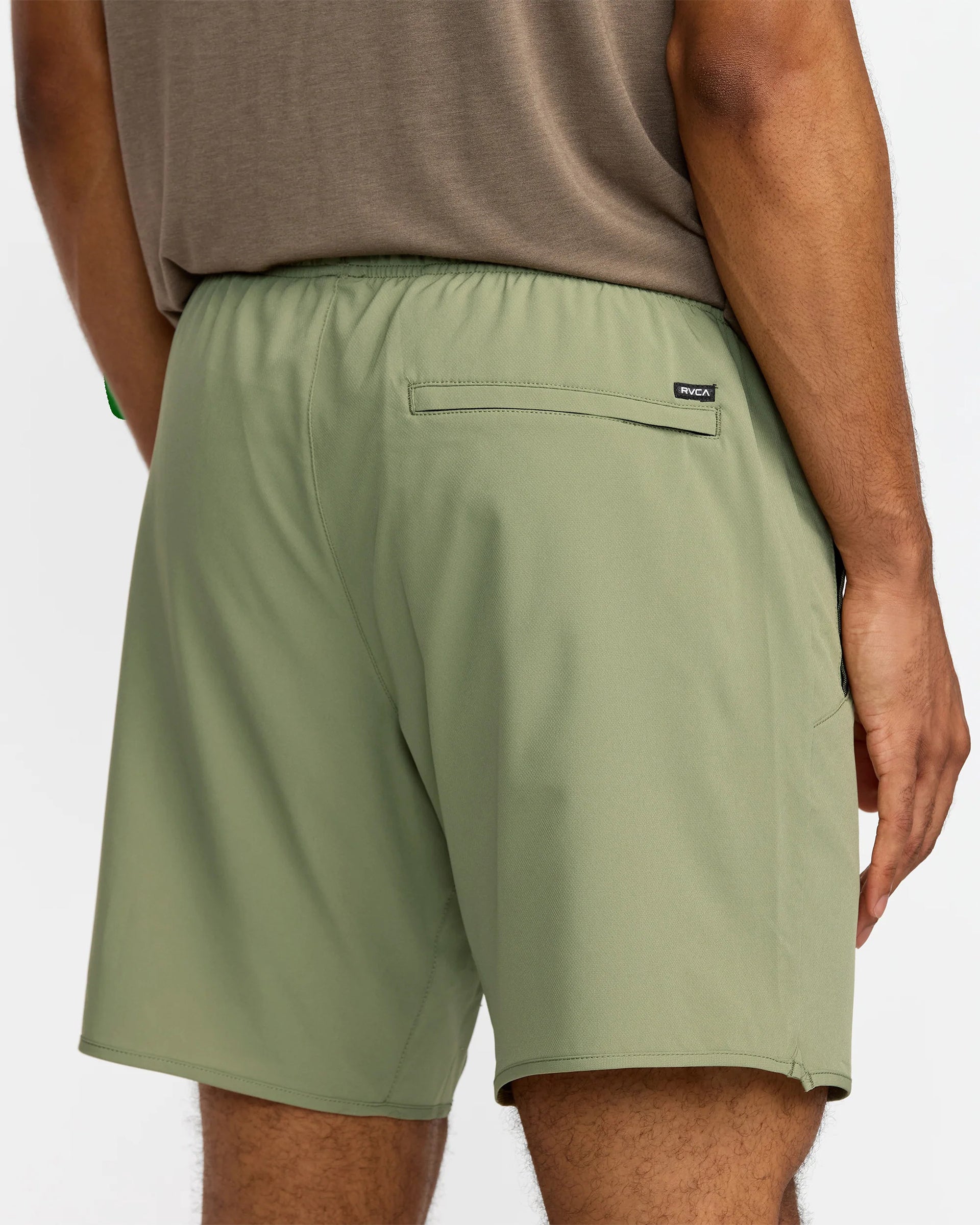 RVCA Yogger Stretch 17" Short - Ranger Green