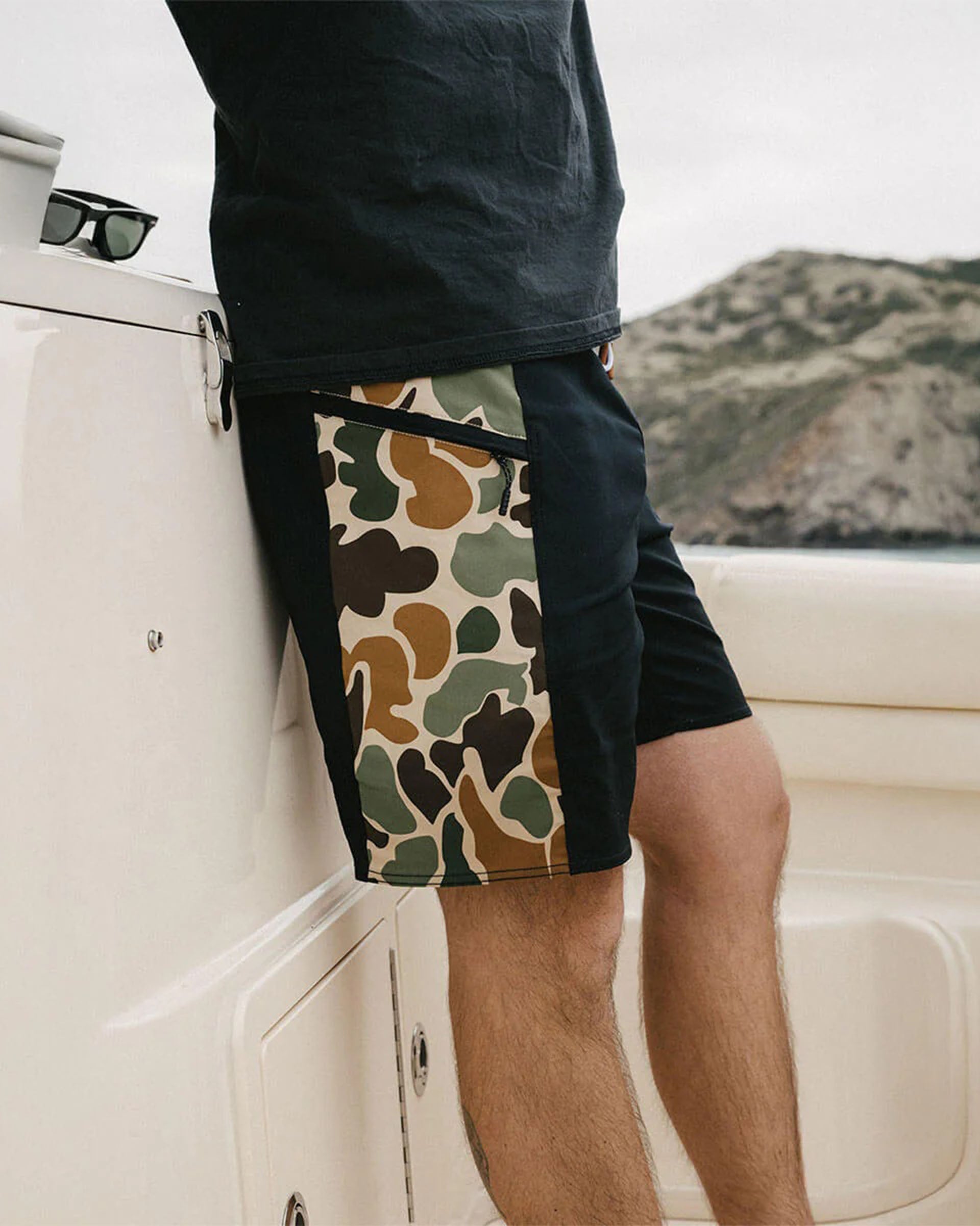 Seager Co. Capo Panel Boardshort - Duck Camo