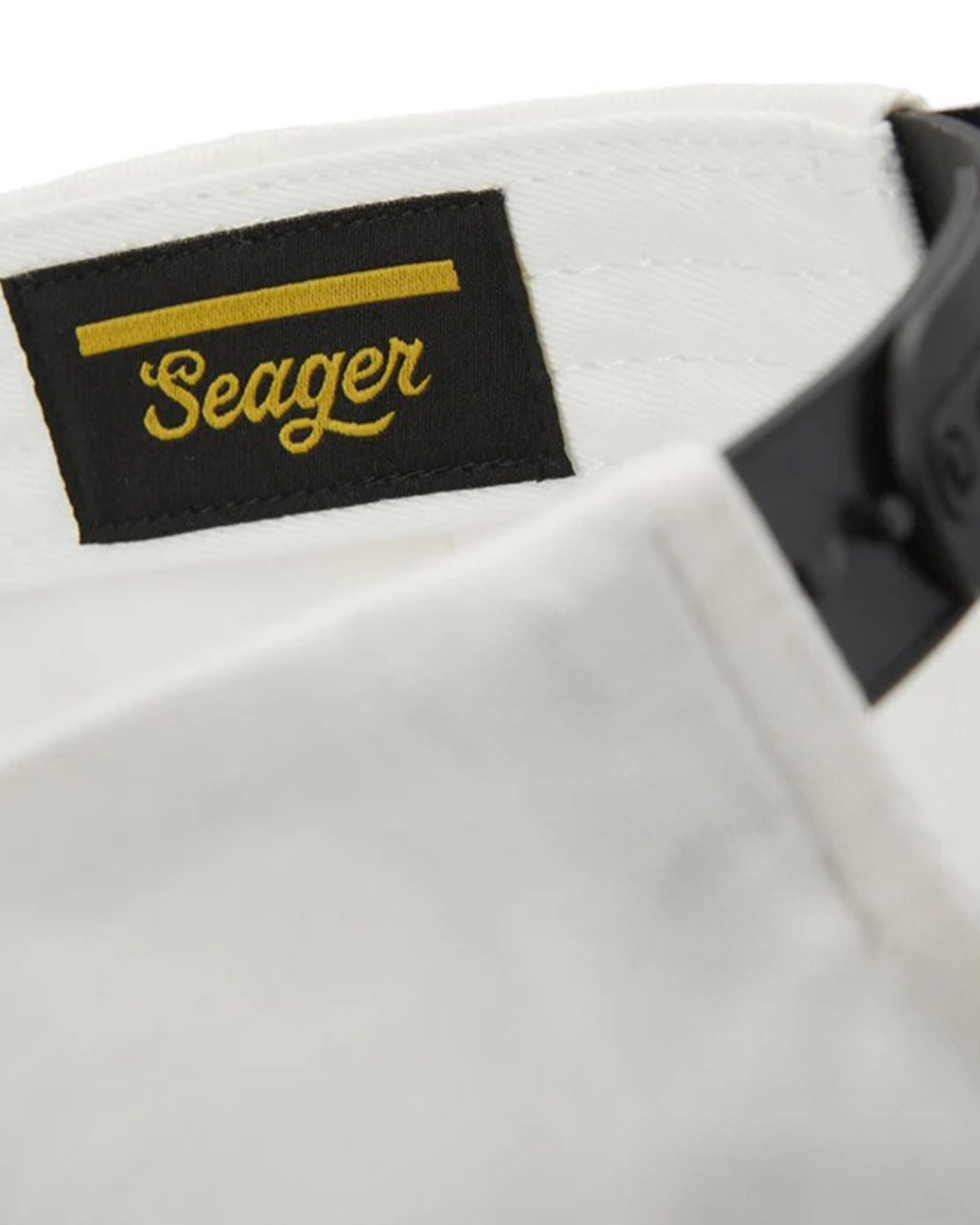 Seager Co. Los Rios Corduroy Snapback Hat - Cream/Black