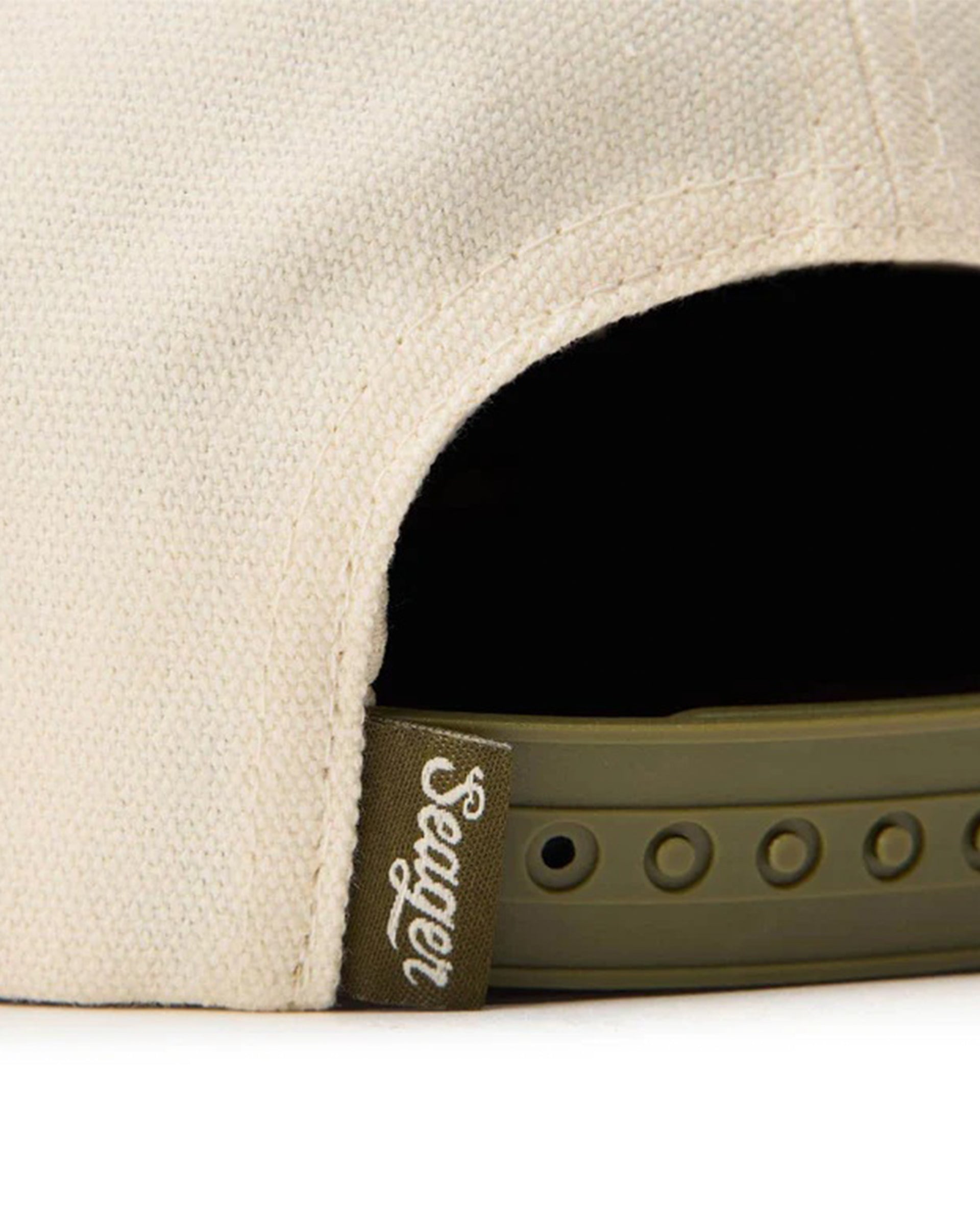 Seager Co. x Mossy Oak Gone Huntin' Snapback Hat - Cream/Camo