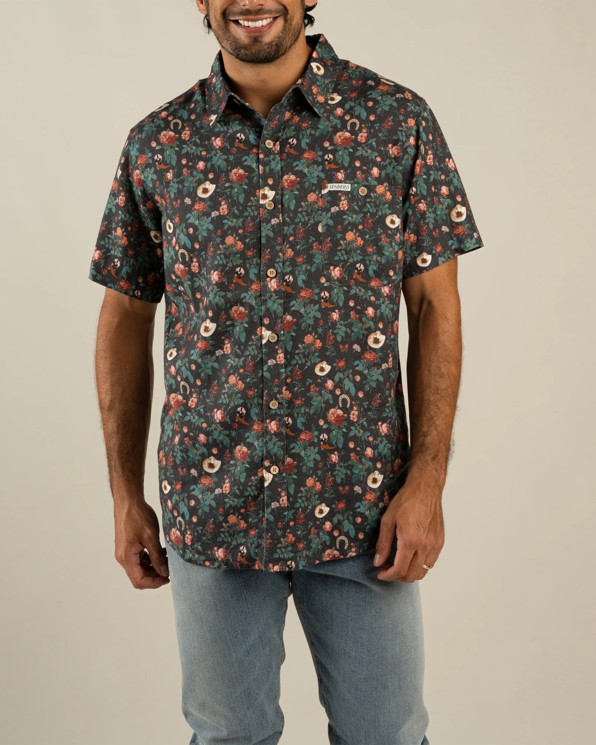 Sendero Provisions Co. City Slicker Short Sleeve Shirt - Desert Rose Charcoal