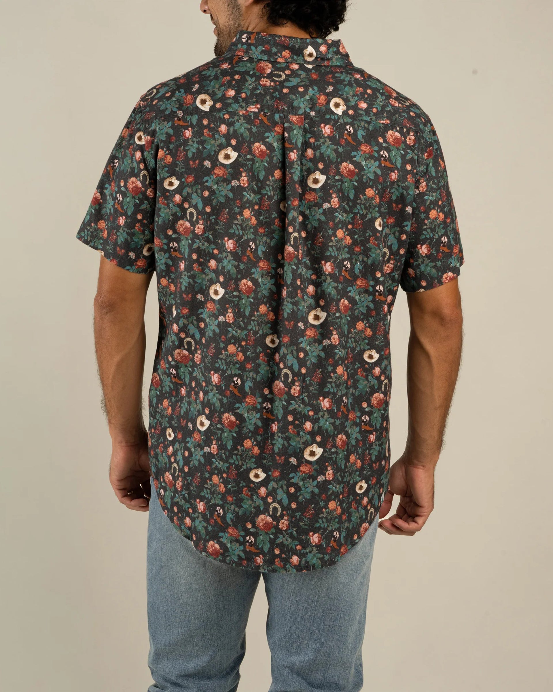 Sendero Provisions Co. City Slicker Short Sleeve Shirt - Desert Rose Charcoal