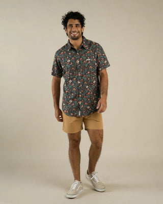 Sendero Provisions Co. City Slicker Short Sleeve Shirt - Desert Rose Charcoal