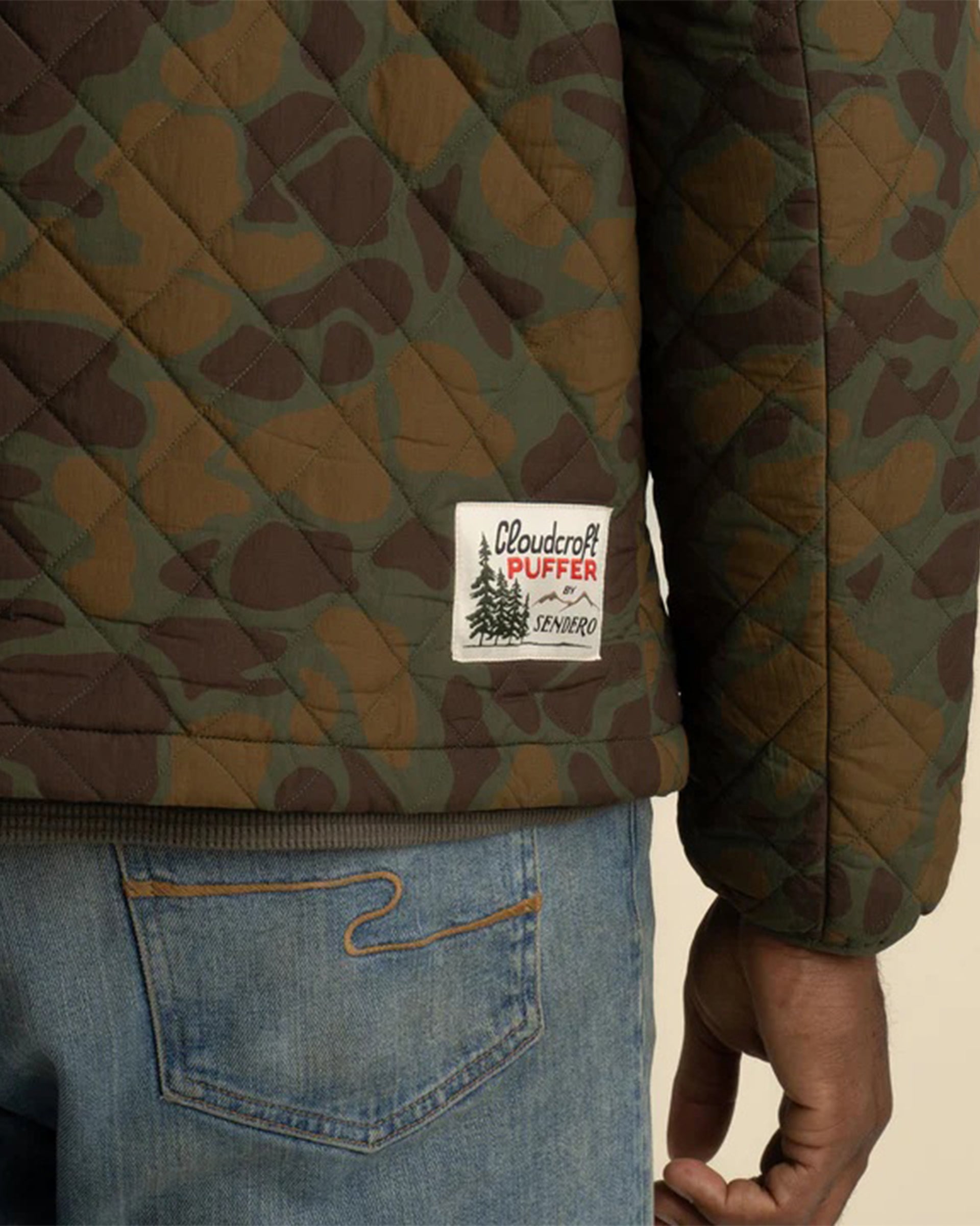 Sendero Provisions Co. Cloudcroft Hooded Puffer Jacket -Forest Camo