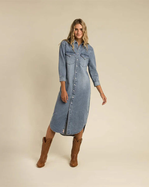 The Annie Pearl Snap Shirtdress - Classic Denim – Jack's Surfboards
