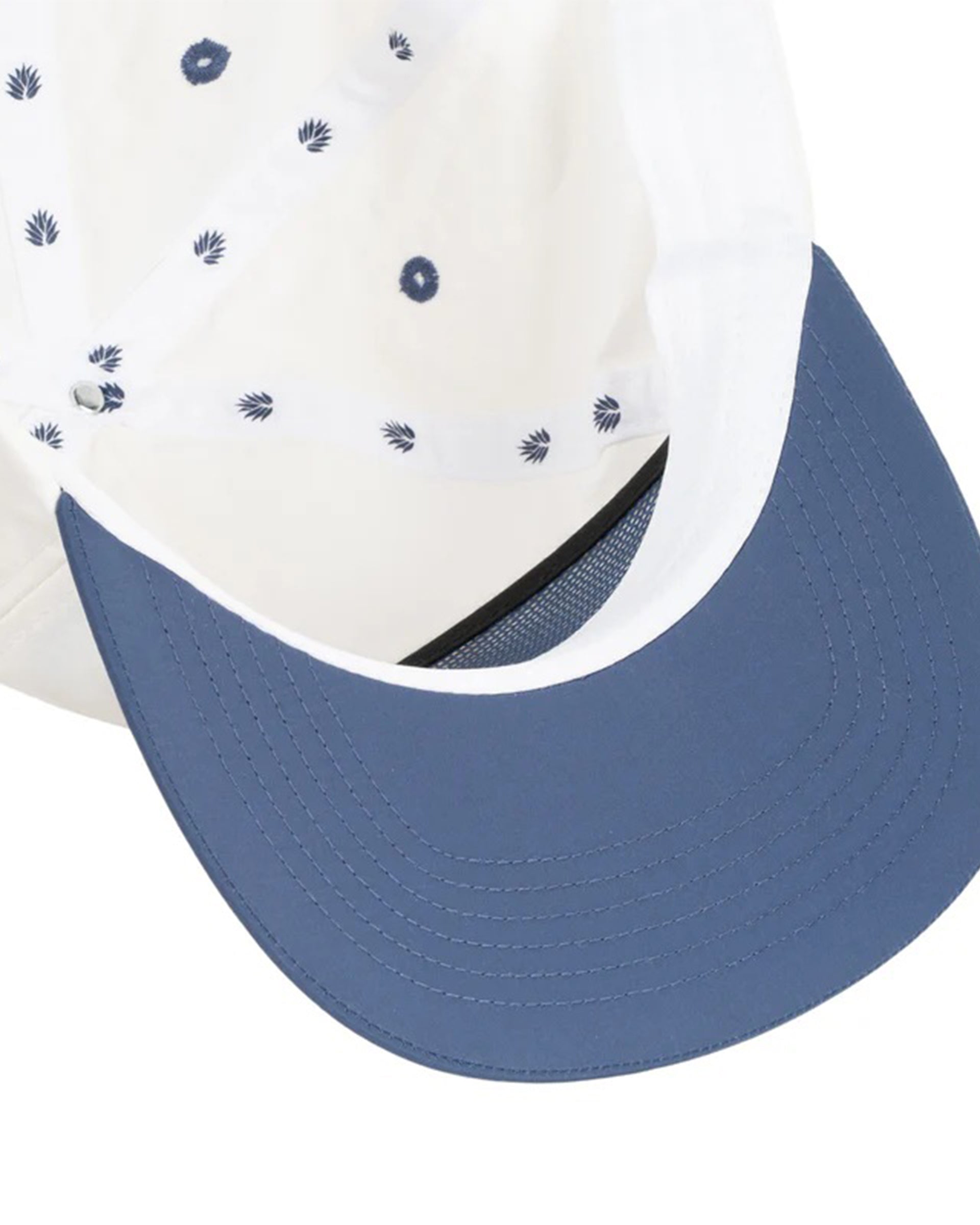 Sendero Provisions Co. Tranquilo Hat - White/Navy
