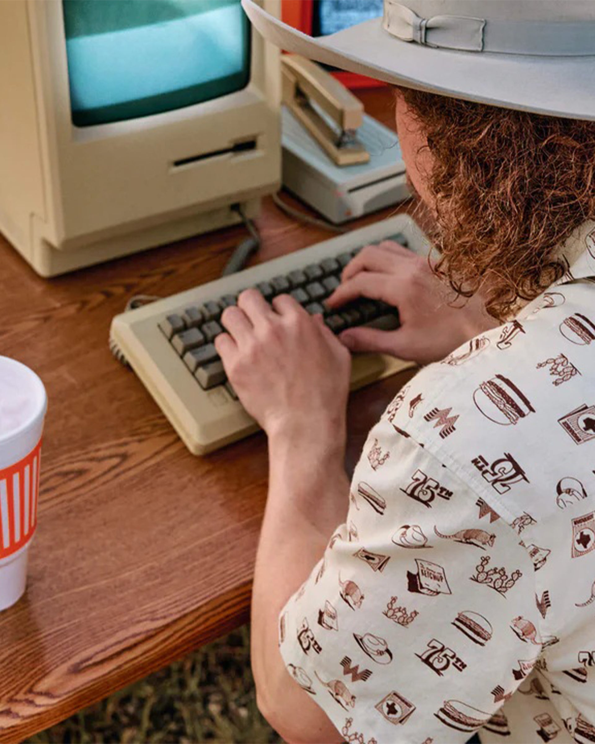 Sendero Provisions Co. Whataburger x Sendero City Slicker Short Sleeve Shirt - Hamburguesa Print