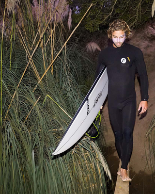 Isurus Men's Shield 3.3 Zipfree Fullsuit Wetsuit
