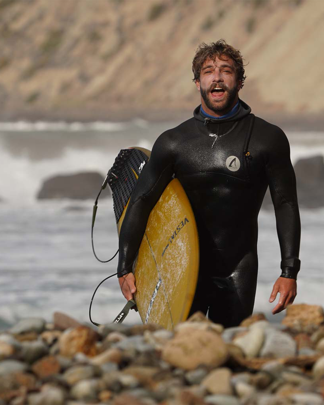 Isurus Men's Shield 3.3 Hooded Zipfree Wetsuit