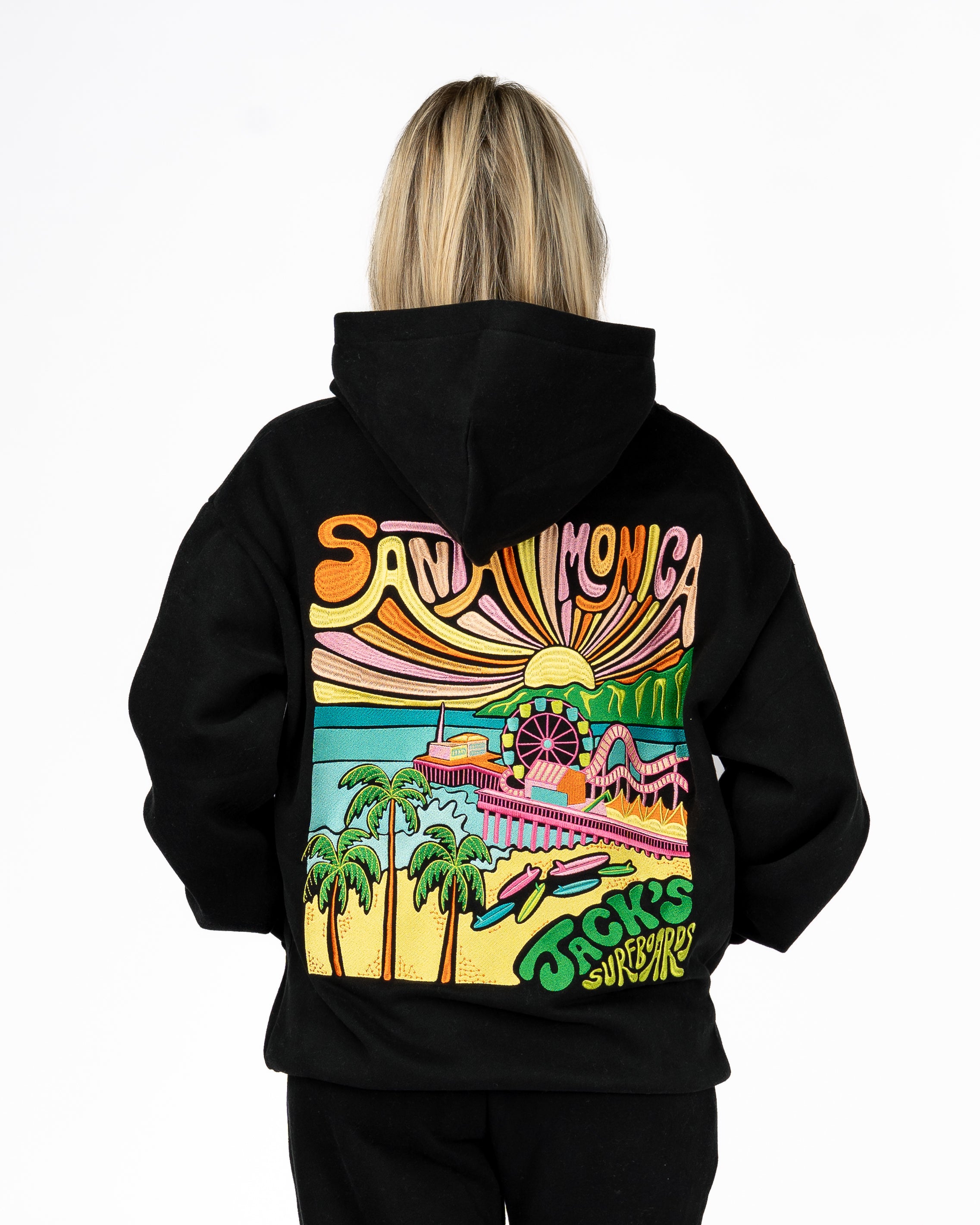 SM Pier Pullover Hoodie - Black