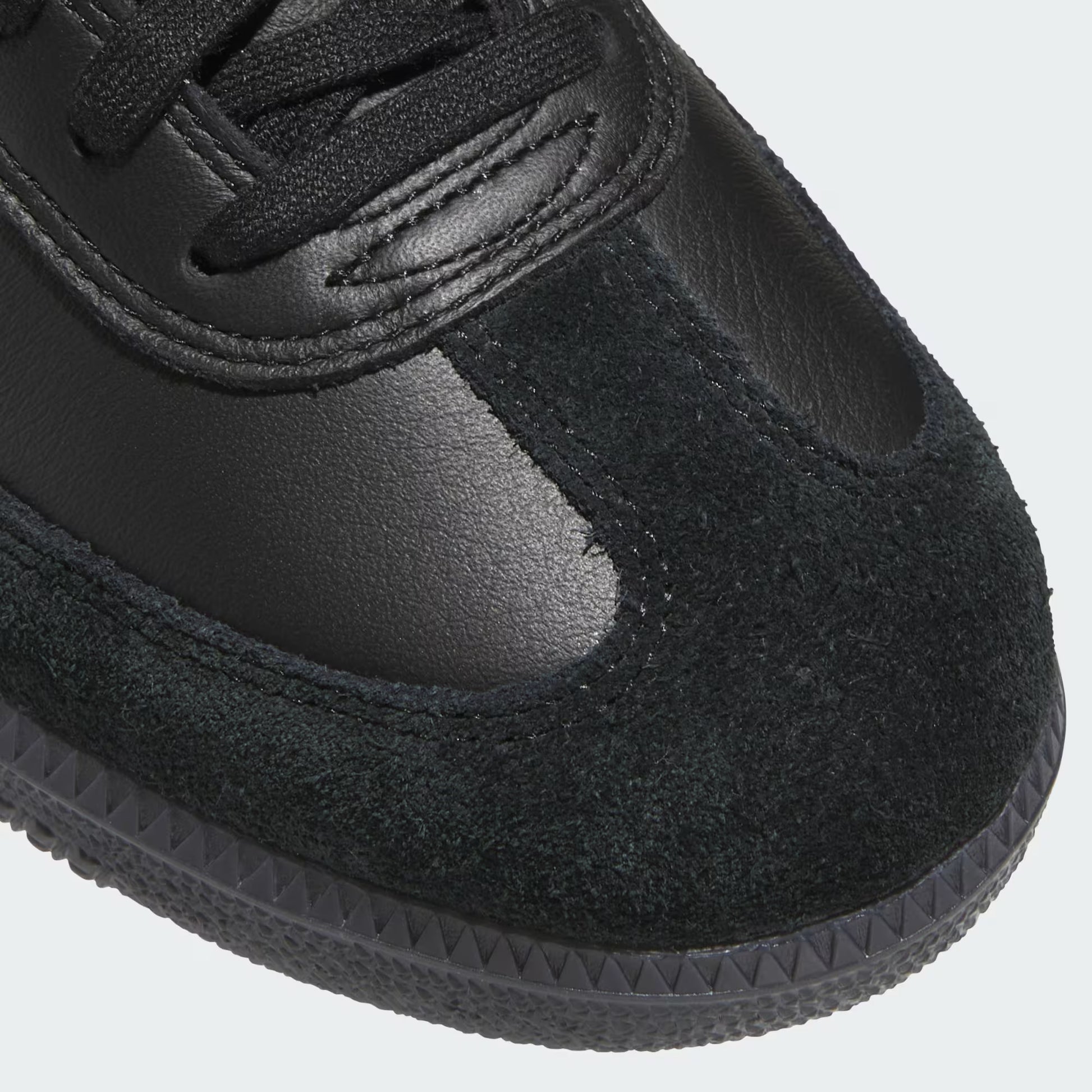 Adidas Samba ADV Shoes - Core Black / Core Black / Royal Blue