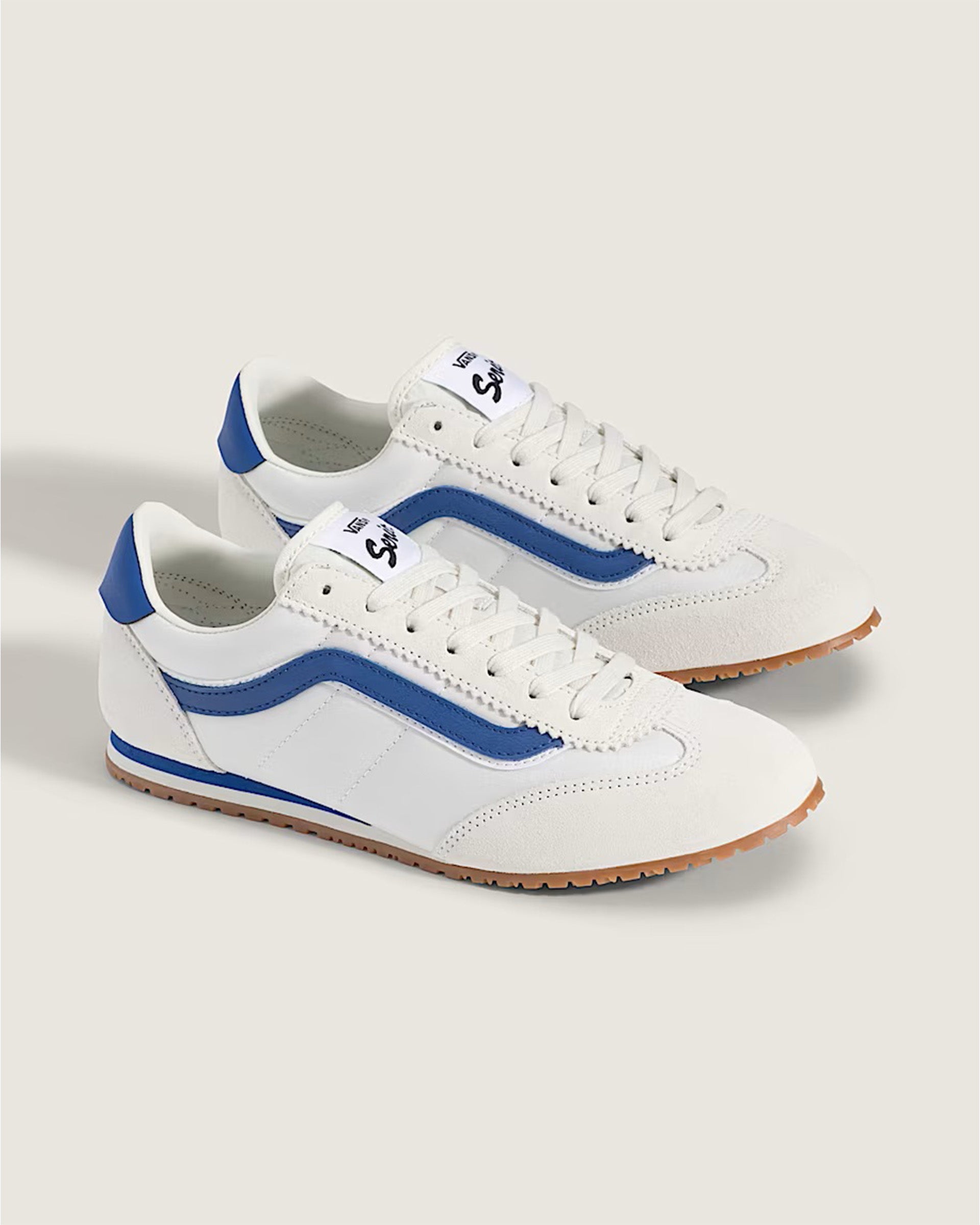 Super Lowpro Shoe - Marshmallow White/True Blue