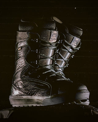 Vans Men's Super Standard Snowboard Boot - Ryo Aizawa Black/Snake