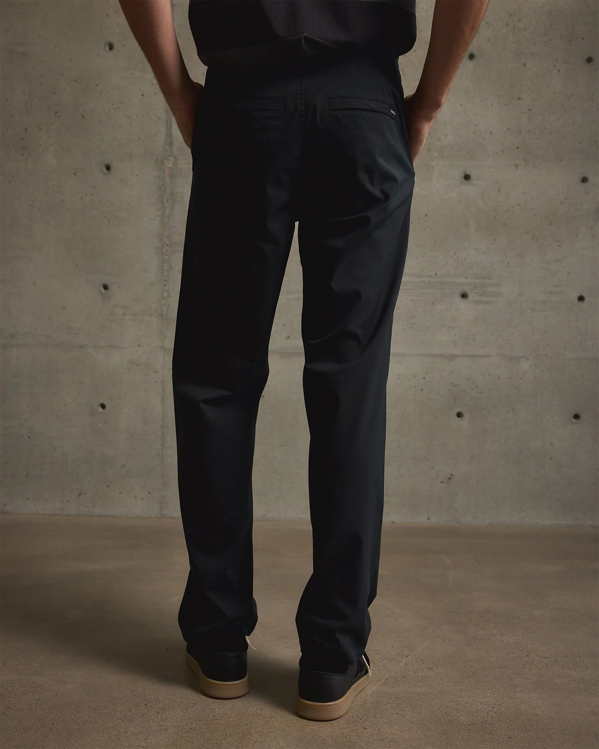 Tenore Twill Chino Pant - Black