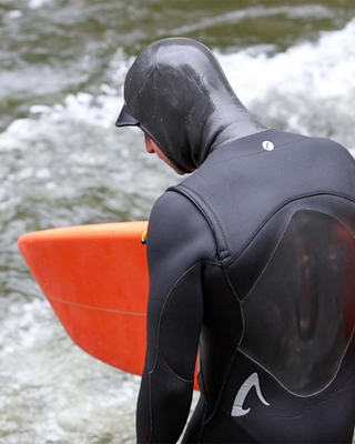 Isurus Men's Ti Alpha 5.4 Hooded Wetsuit