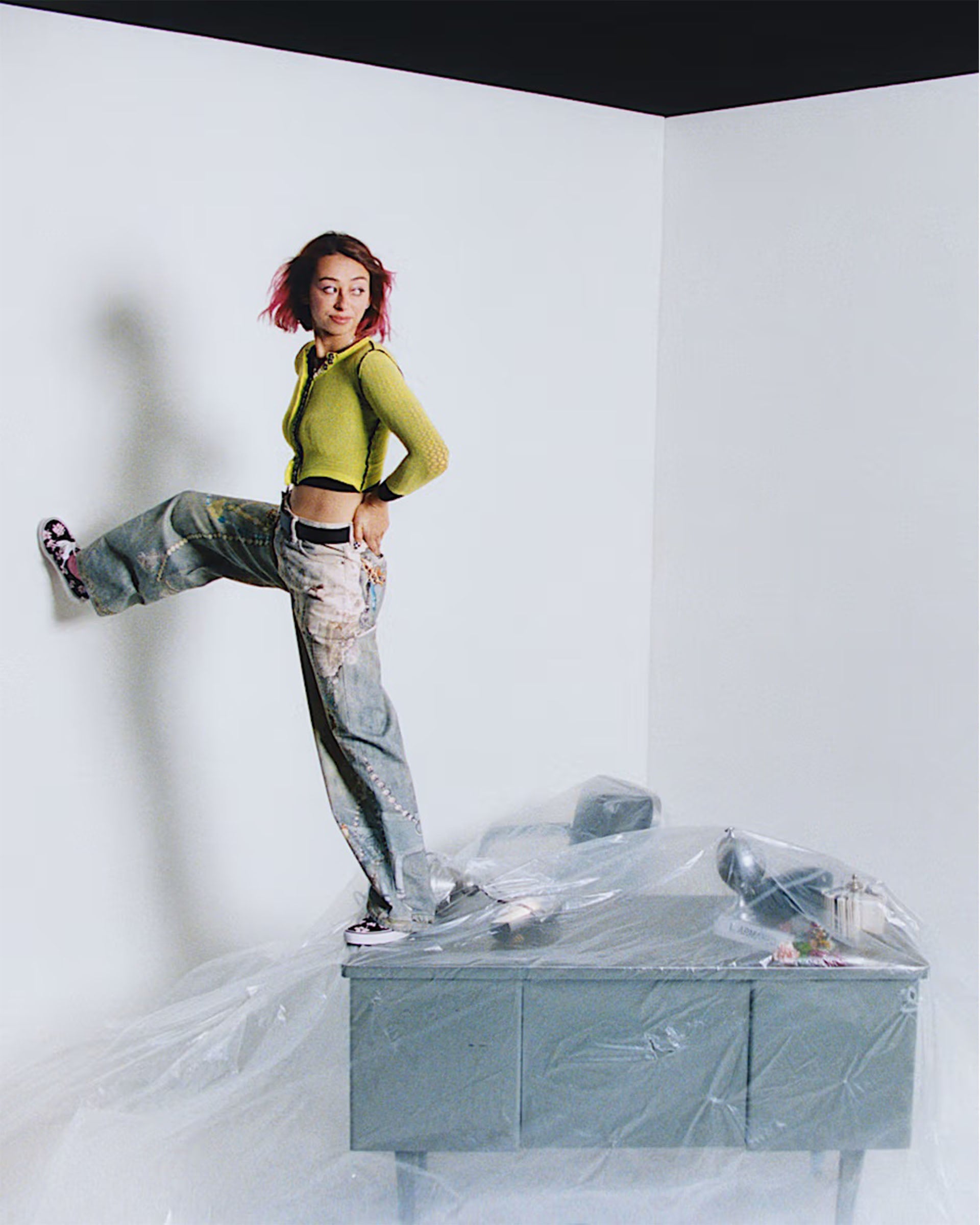 Vans Authentic Shoe - Black/Pink