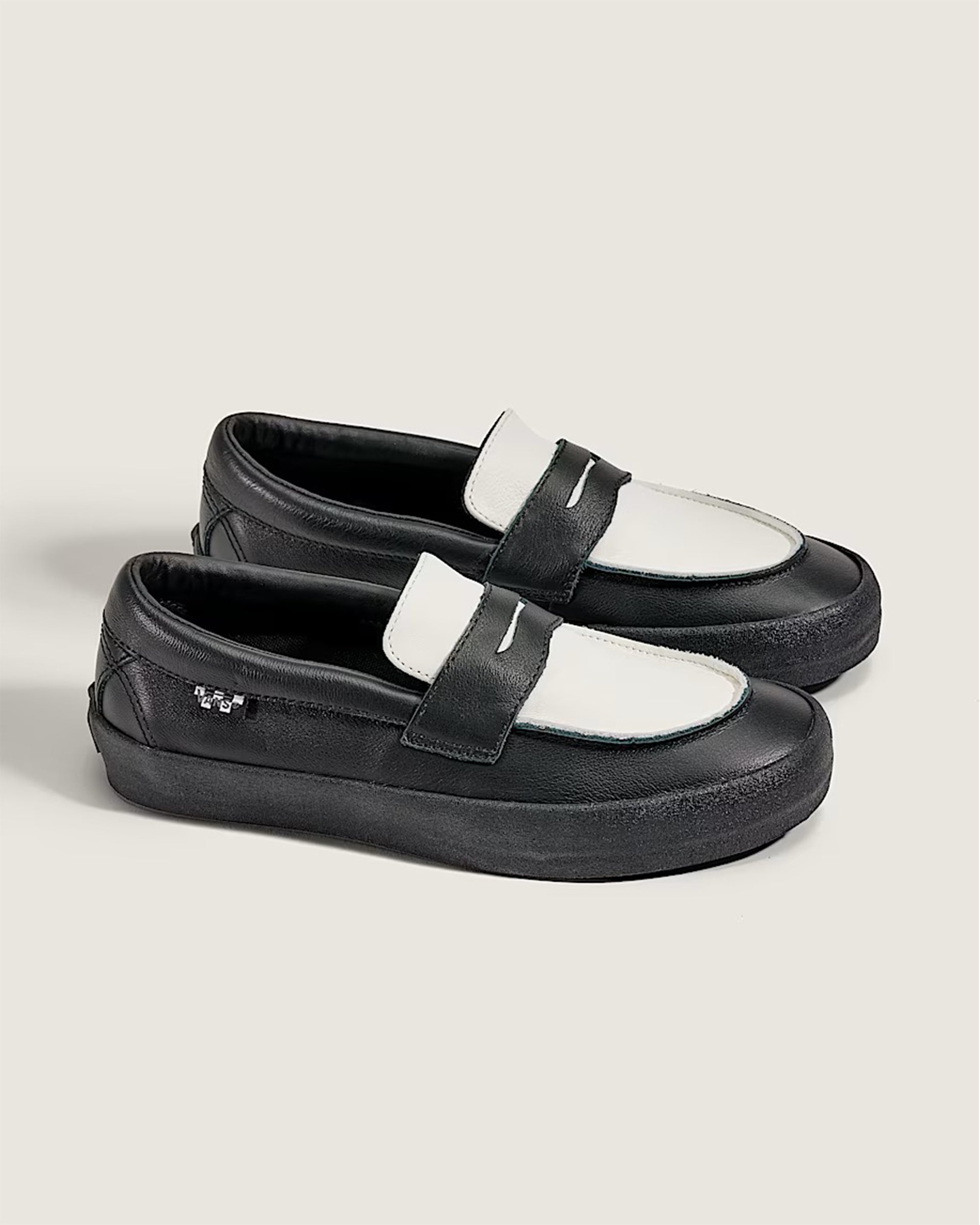 Vans Skate Loafer Shoe - Black/White