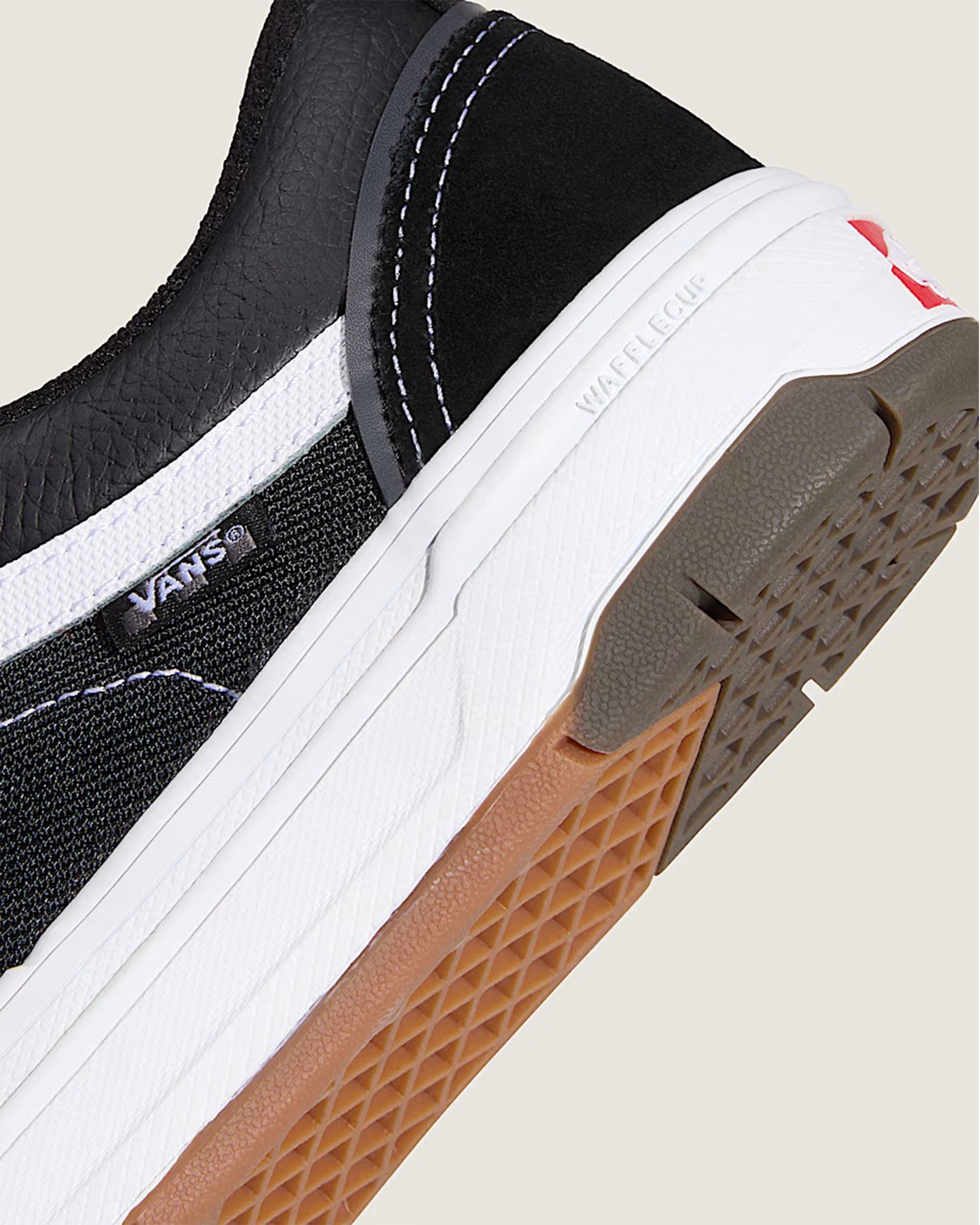 Skate Old Skool Wafflecup Shoe - Black/White – Jack's Surfboards