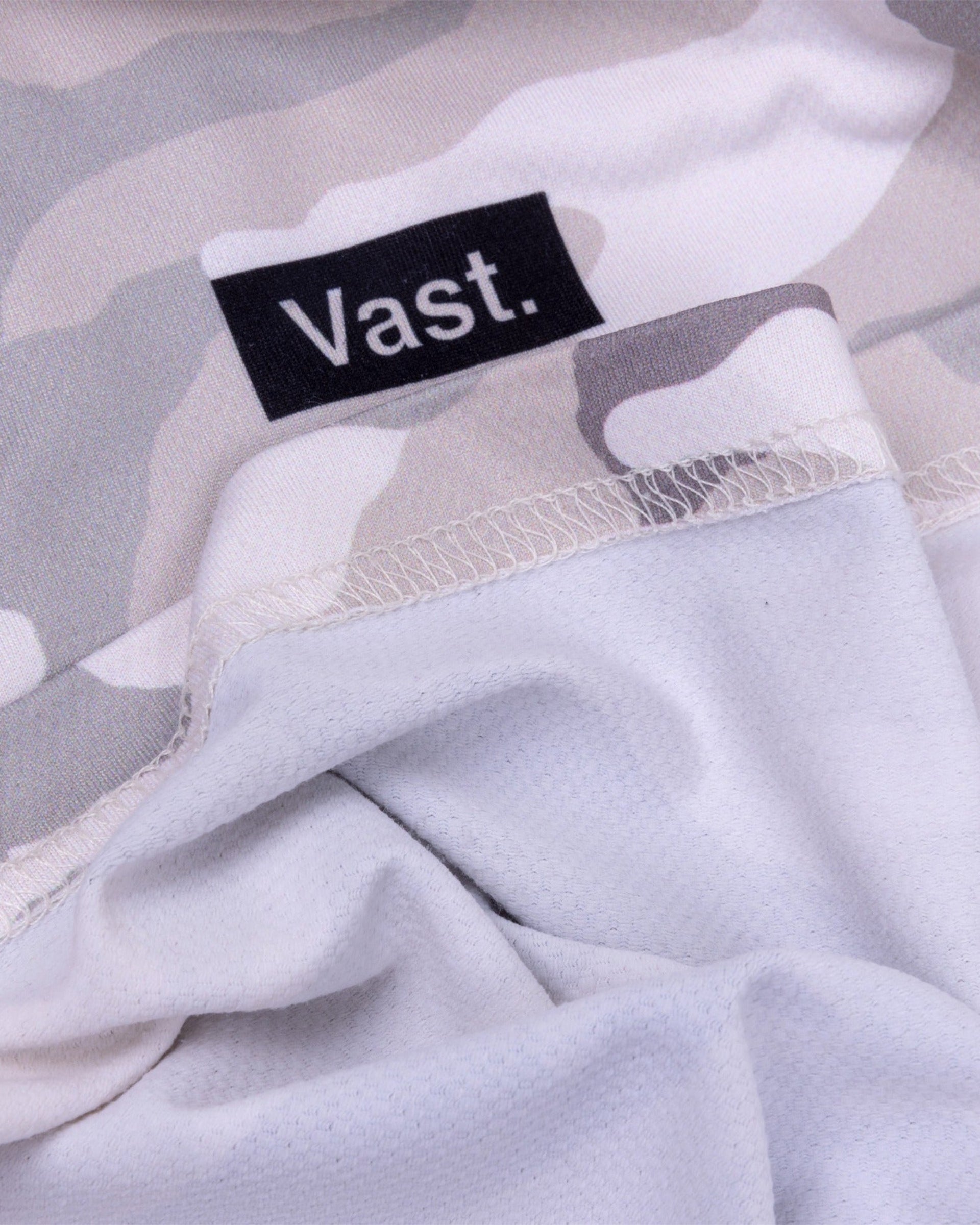 Vast. Men's Aqua Terra Lite Camo Tech Daily Hoodie - Tan