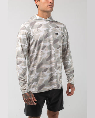 Vast. Men's Aqua Terra Lite Camo Tech Daily Hoodie - Tan