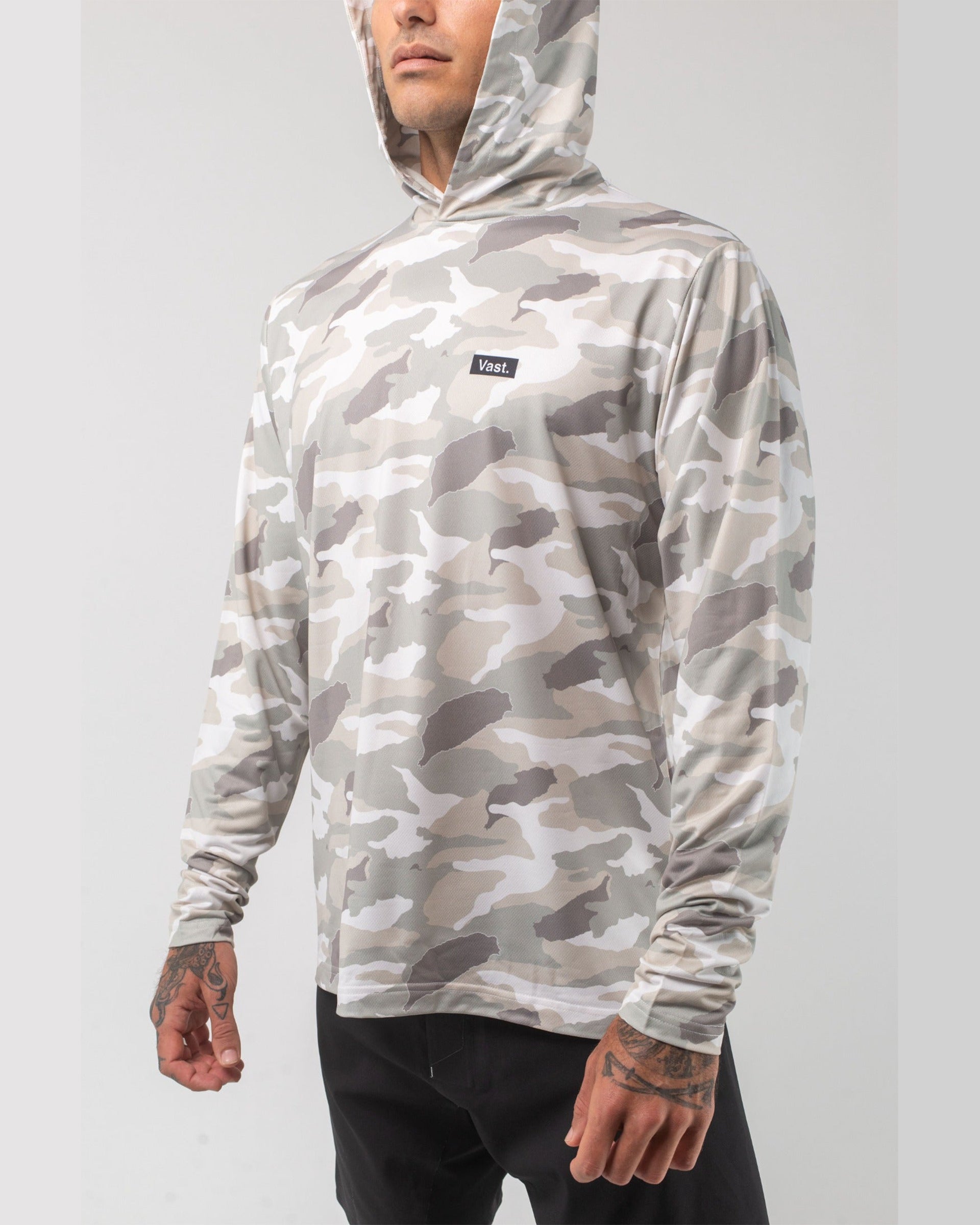 Vast. Men's Aqua Terra Lite Camo Tech Daily Hoodie - Tan